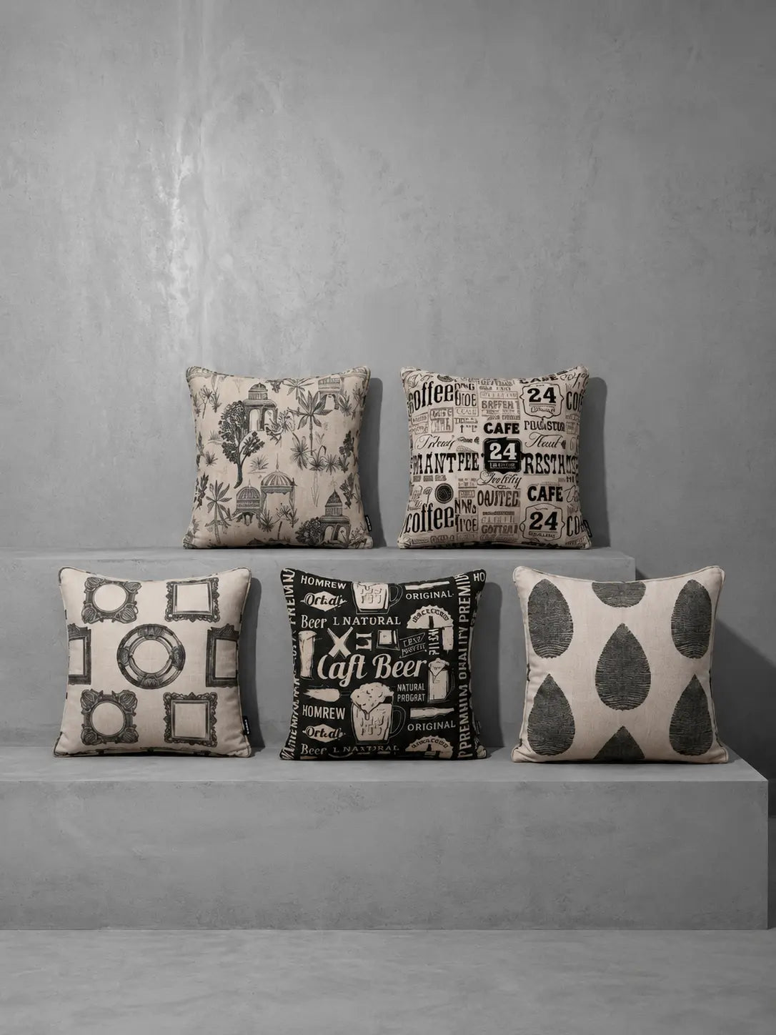 Black-Cushions Aaraamya