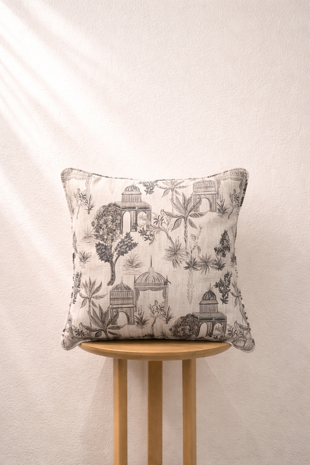 Garden Tales Cushion Cover