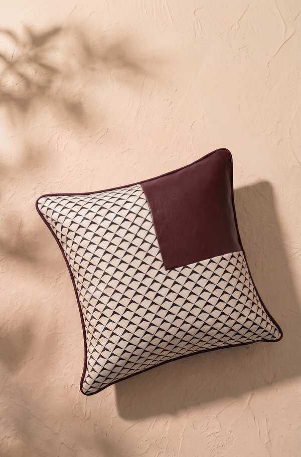 Trigrid Cushion Cover - Burgundy